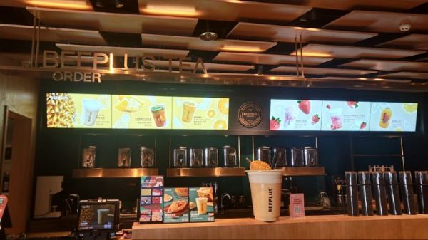 無縫拼接屏在商場中的應用