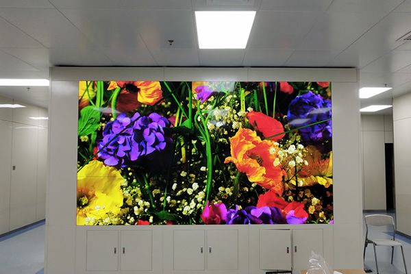 有比55寸0.88mm更小拼縫的液晶拼接屏嗎？