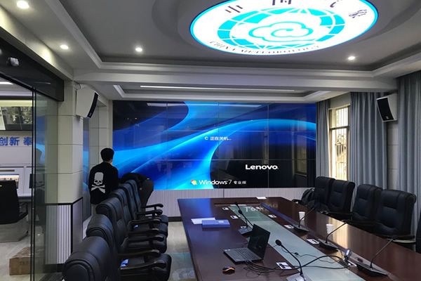 無縫拼接屏技術是什么，0mm拼縫技術怎么實現(xiàn)的？