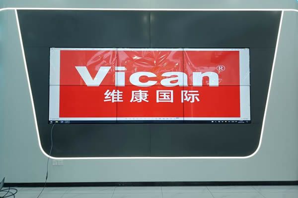 拼接屏怎么實現(xiàn)同時顯示多臺電腦信號？