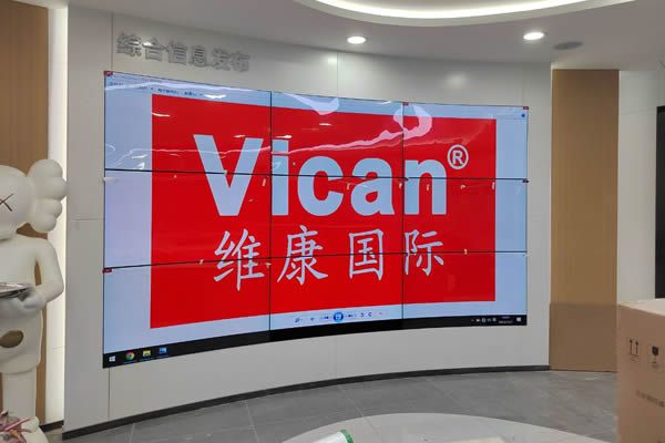 拼接屏產(chǎn)品怎么樣，一套拼接屏包括哪些設(shè)備