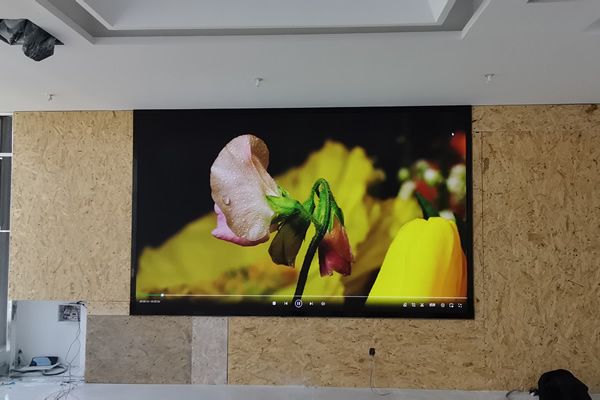 直播間背景墻顯示屏有哪些，直播大屏用那種好？