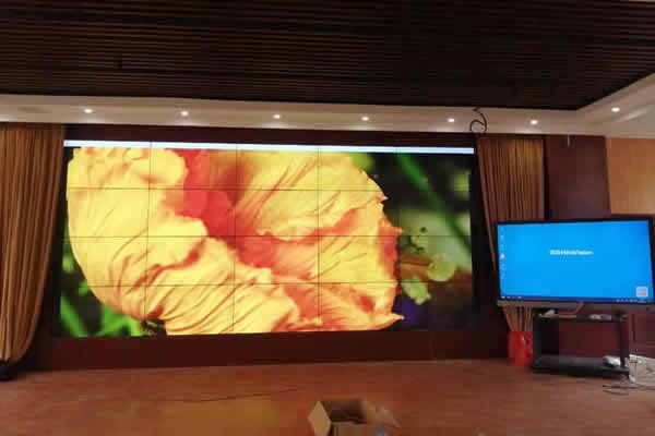 學(xué)校禮堂大屏用哪種好？