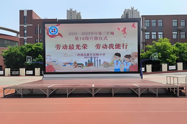 舞臺LED顯示屏面積與舞臺背景墻面積的最佳比例關(guān)系